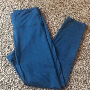Teal Fabletics work out pants!